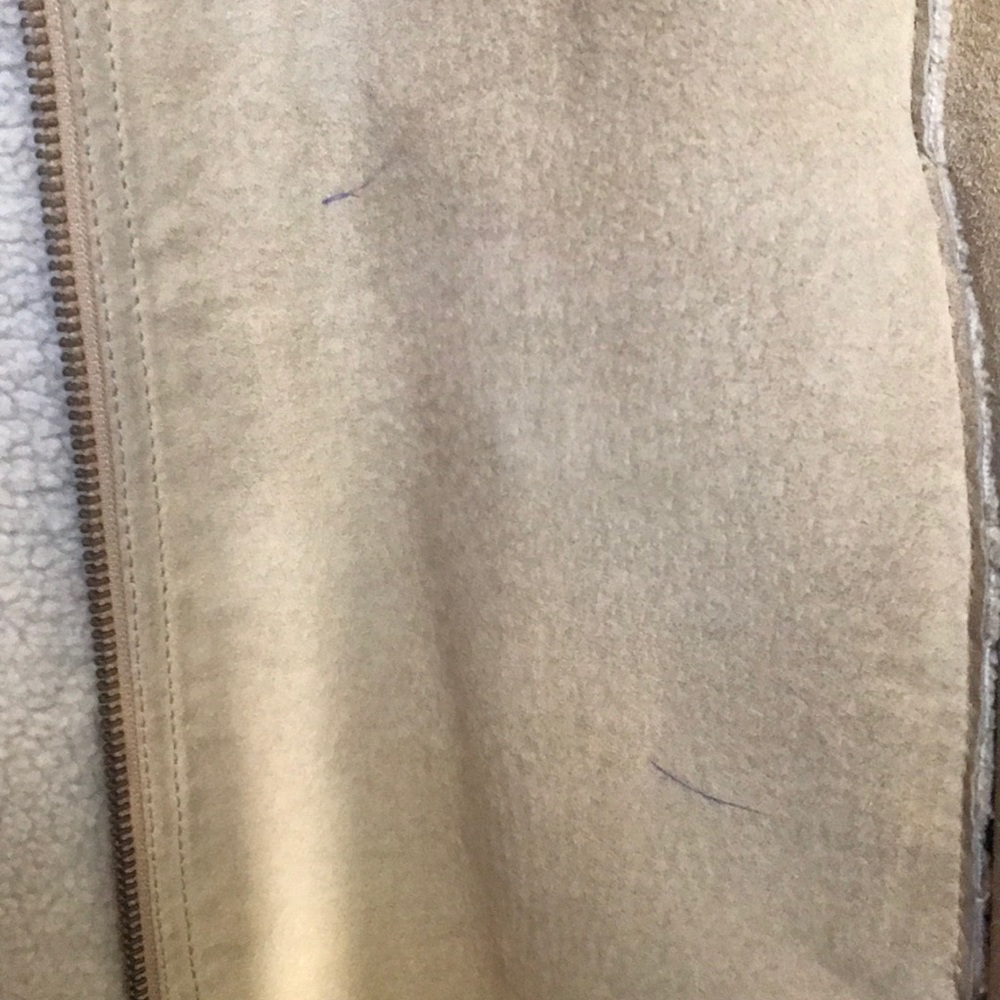Beautiful suede jacket! - Picture 4 of 7